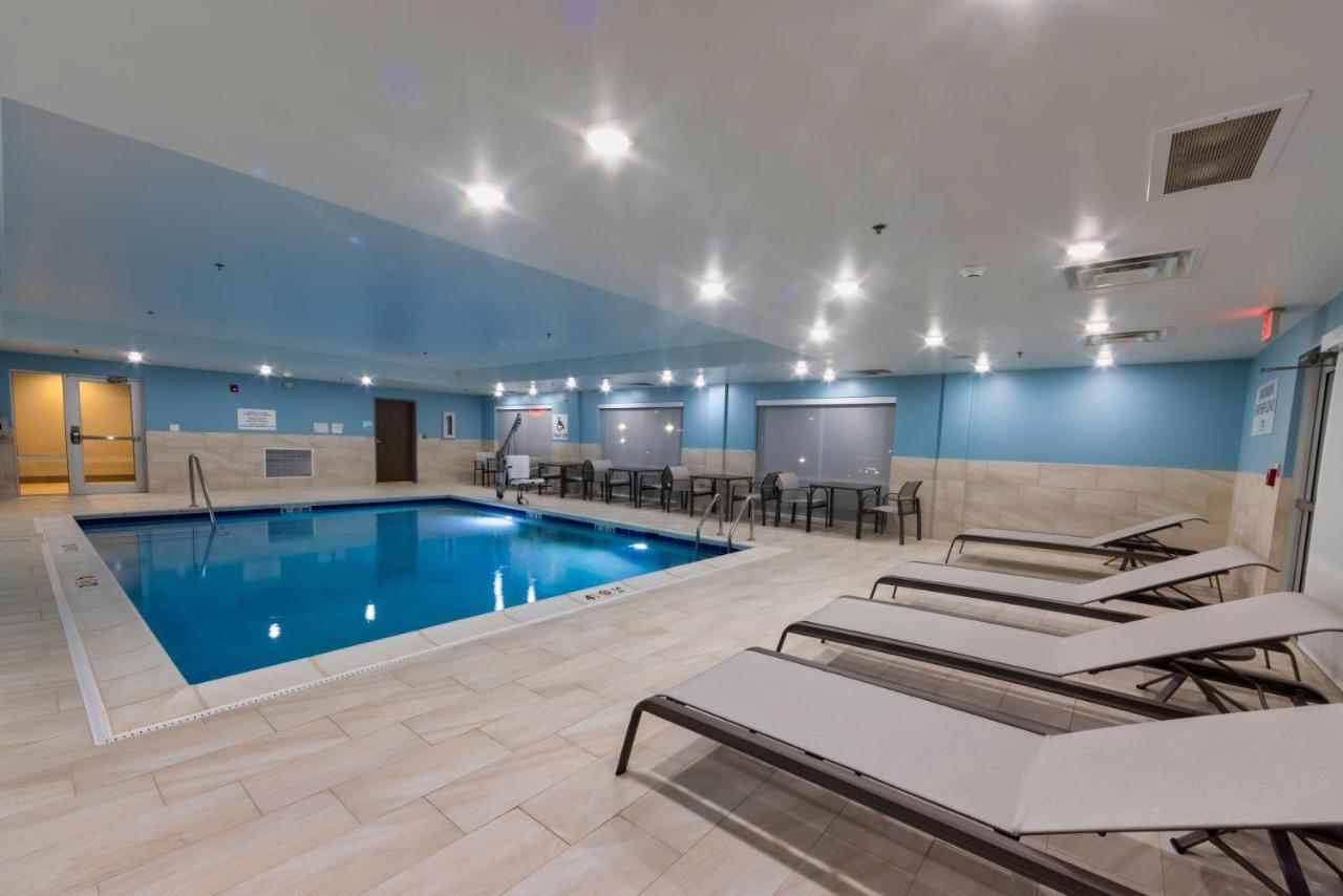 Holiday Inn Express & Suites - Harrisonburg University Area By Ihg Exterior foto